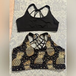 Lot of 2 Sports Bras Black and Pineapple Women's Sz M